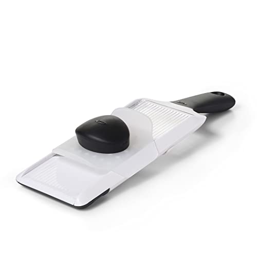 Mandoline OXO Good Grips en inox réglable