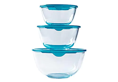 Bols en verre Pyrex avec couvercles pratiques