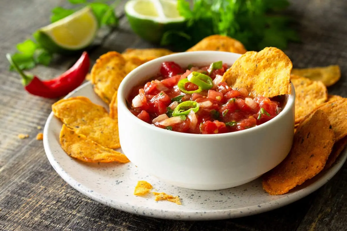 Chips di tortilla fatte in casa