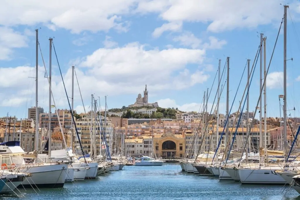 Old Port Hotel for a stay in Marseille Hotel with sea view, stay in Marseille
