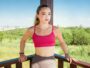 Femme sportive et créatine pour la récupération