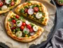 Tartine de fèves fraîches au cresson et radis