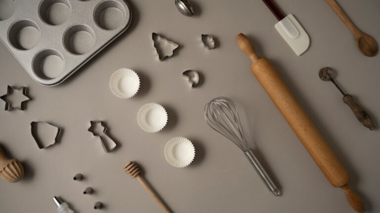 Baking equipment: understanding the differences between home and professional use Baking equipment: understanding the differences between home and professional use