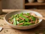 recette de pois gourmands mangetout aux lardons fumés